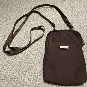 Baggallini Travel Organizer Crossbody